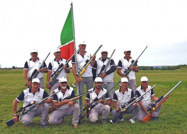 Concluso a Ottawa il Campionato del Mondo F-Class di tiro a lunga distanza La squadra italiana, di "proprietà" dell'Associazione Italiana Tiro a Lunga Distanza, come ribadito nel comunicato stampa della AITLD del 24 agosto 2017