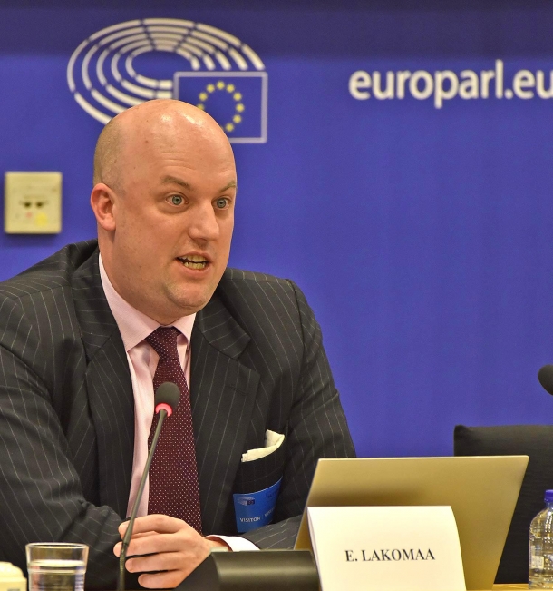 The study of Swedish economist Erik Lakomaa detailed the effects of the firearms directive on crime