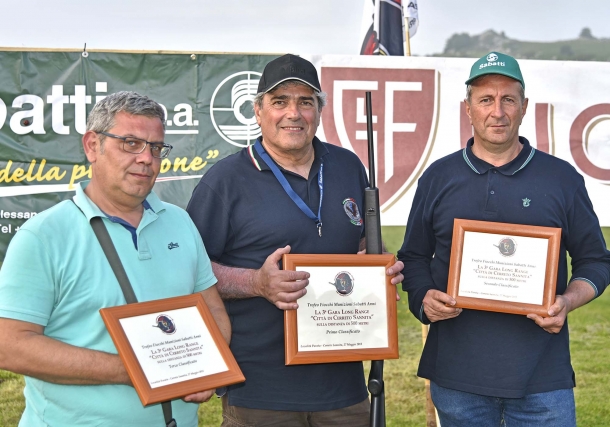 I vincitori del Trofeo Fiocchi-Sabatti. Da sinistra: Roberto di Martino (3°), Stefano Sita (1°) e Lucio Saccomanno (2°)