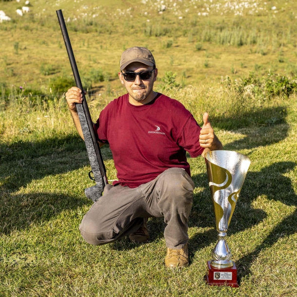 Trofeo Fiocchi-Sabatti 2023 Il tiratore Corrado Di Carlo, vincitore del Trofeo Fiocchi-Sabatti 2023. Trofeo che si era già aggiudicato nel 2021: evidentemente è recidivo...