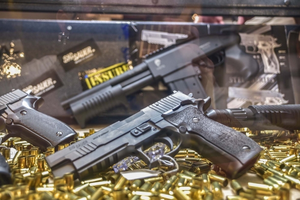 10 anni dell'Armeria Shooter Store di Roma 10 anni dell'Armeria Shooter Store di Roma