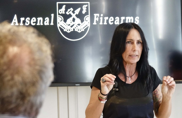 Arriva la Arsenal Firearms Academy! Silvia Fracassi, General Manager della Arsenal Firearms Italia