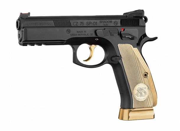 CZ compie 85 anni Pistola CZ-75 SP-01 Shadow 85th Anniversary Edition – lato sinistro