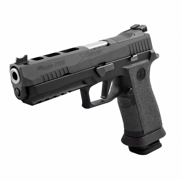 SIG Sauer P320: parte il richiamo ufficiale Sono interessate dal programma di "aggiornamento volontario" anche le P320 della serie X-Five da competizione