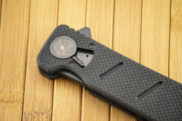 CRKT Goken Descrivi in MAX 2 righe