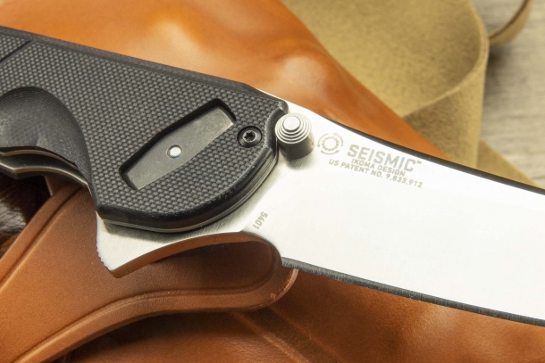 CRKT Seismic folding knife CRKT Seismic folding knife