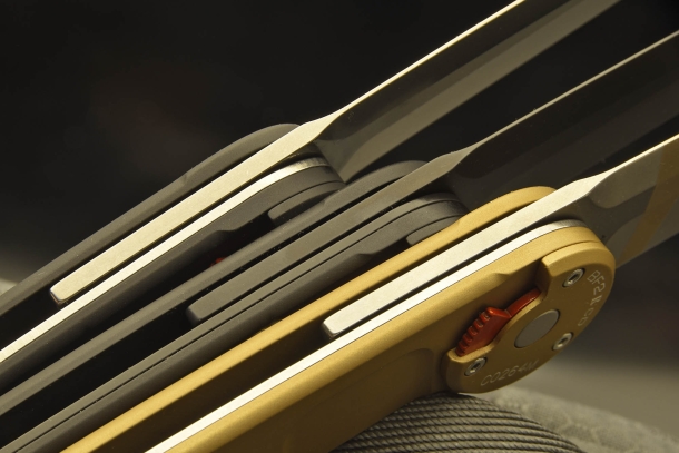 When the blade is open, its tang rests within the handle