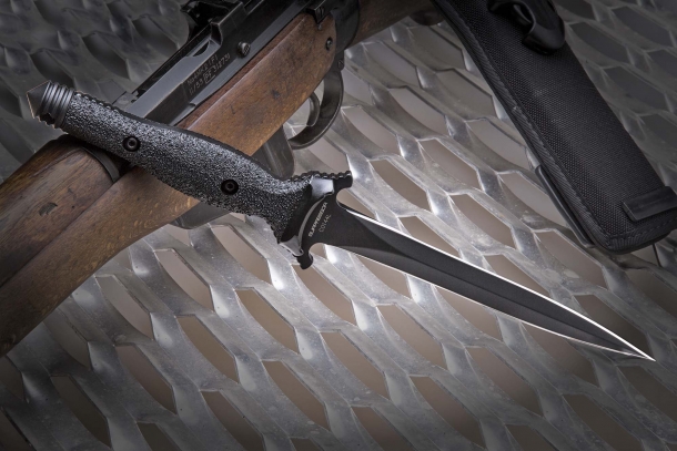 Extrema Ratio Suppressor Operativo