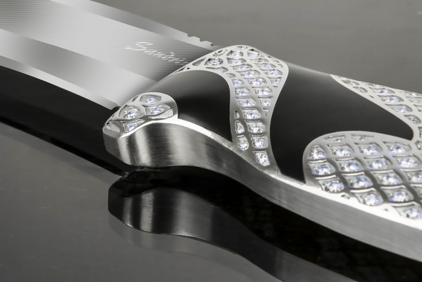 Cabot Guns presenta il coltello Sandrin Knives Platinum Mamba Cabot Guns presenta il coltello Sandrin Knives Platinum Mamba