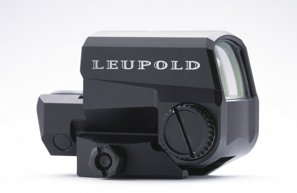 LCO's right side, with the battery compartment cap