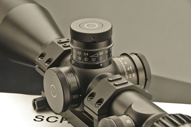 The turrets of the Schmidt & Bender PM II 3-27x56 High Power