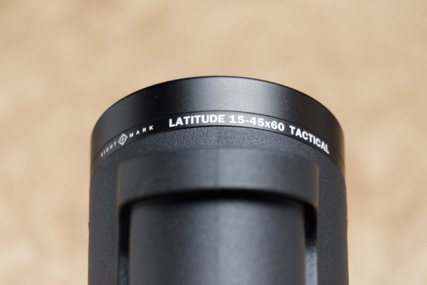 Sightmark Latitude 15-45x60 Tactical spotting scope La dicitura "Tactical" denota la versione dotata di reticolo in MRAD.