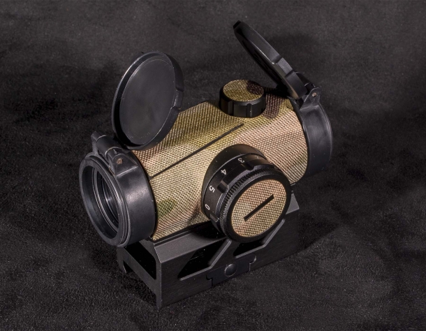 Firefield Impulse Compact MultiCam camo skins: more protection for your red dot sight Firefield Impulse Compact MultiCam camo skins: more protection for your red dot sight