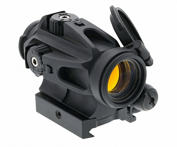 Aimpoint CompM5b, red dot con sistema di compensazione balistica Aimpoint CompM5b, red dot con sistema di compensazione balistica