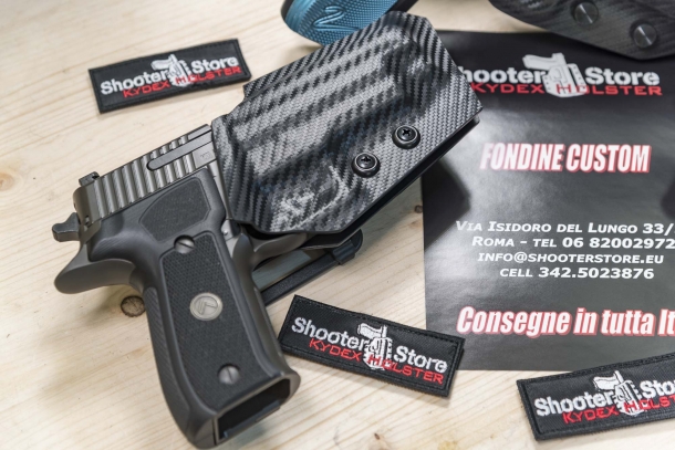 Armeria Shooter Store: le fondine Custom in Kydex