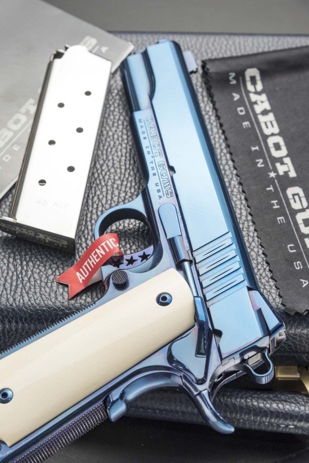 Cabot Guns Blue Deluxe Cabot Guns Blue Deluxe