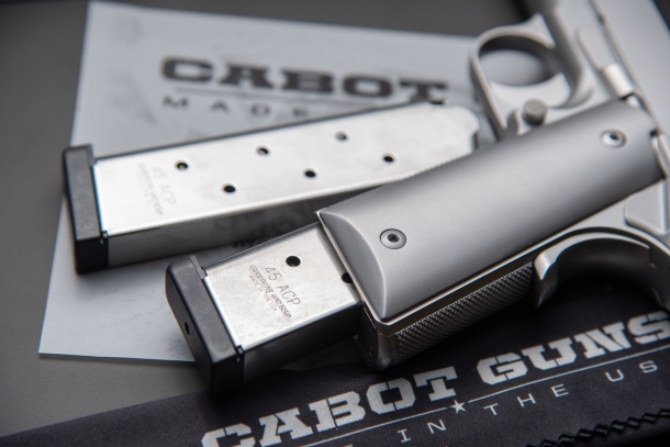 Cabot Guns 'The Icon', capolavoro minimalista