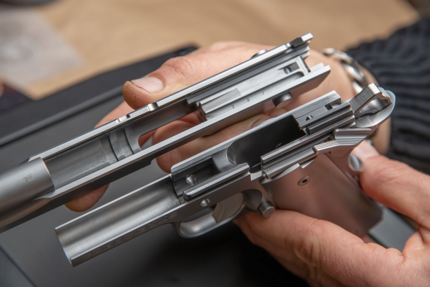 Cabot Guns 'The Icon', capolavoro minimalista