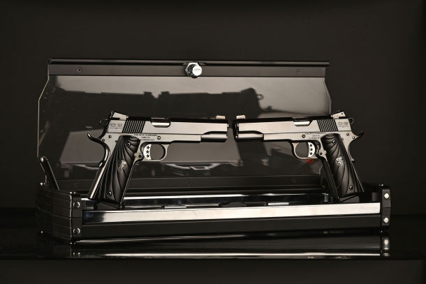 VIDEO: Cabot Guns Mirror Image Pistols