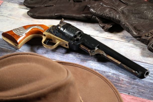 Il serpente e la Colt: storia del serpente della pistola di Clint Eastwood