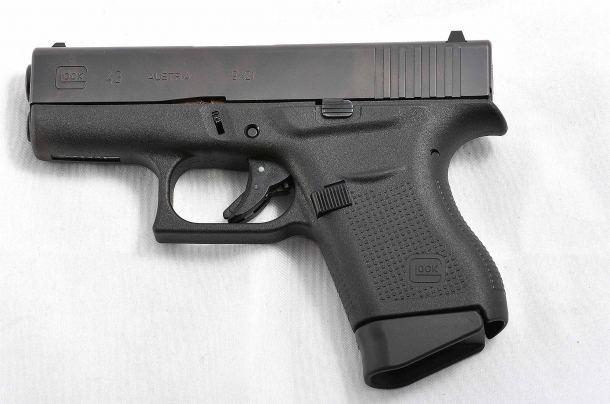 La piccola Glock G43 Slimline Vista lato sinistro