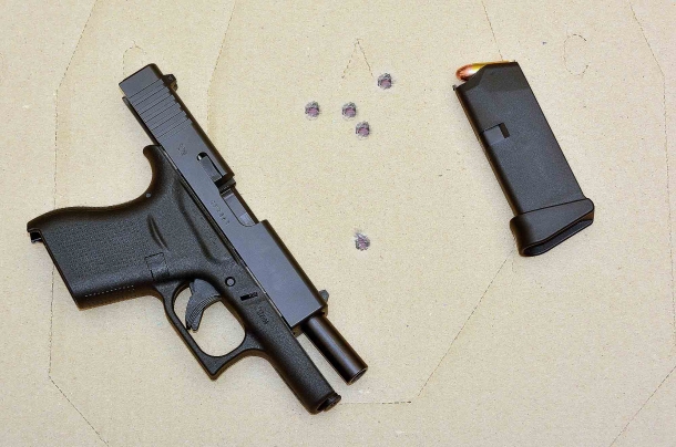 La piccola Glock G43 Slimline Tiro mirato a 12 metri