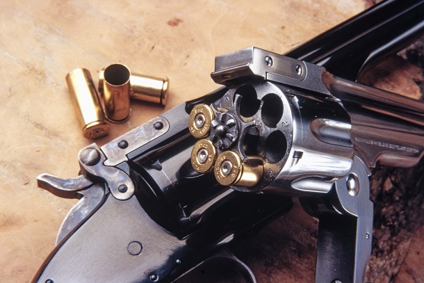 “Gli Spietati” 30 anni: il revolver Smith e Wesson Schofield 1875