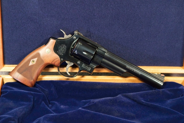 Smith & Wesson Modello 29 in cassetta di legno Le finiture sono di alto livello
