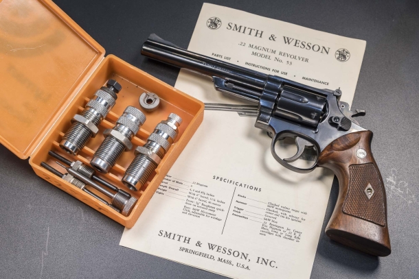 Smith & Wesson Model 53: an unusual revolver in caliber .22 Remington Jet Smith & Wesson Model 53: an unusual revolver in caliber .22 Remington Jet