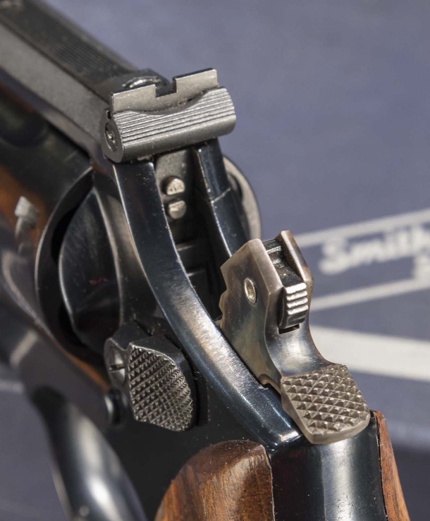 Smith & Wesson Model 53: an unusual revolver in caliber .22 Remington Jet Smith & Wesson Model 53: an unusual revolver in caliber .22 Remington Jet