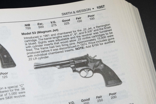 Smith & Wesson Model 53: an unusual revolver in caliber .22 Remington Jet Smith & Wesson Model 53: an unusual revolver in caliber .22 Remington Jet