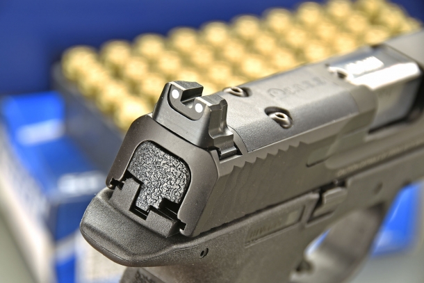 Smith & Wesson Performance Center Ported M&P 40L Pro Series C.O.R.E.