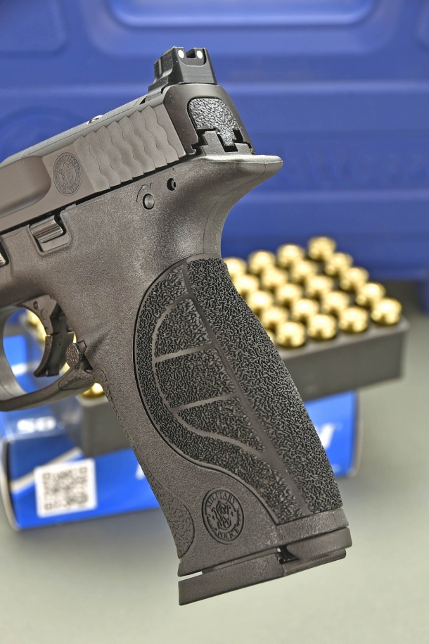 Smith & Wesson Performance Center Ported M&P 40L Pro Series C.O.R.E.