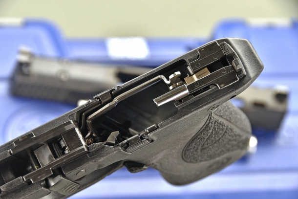 Smith & Wesson Performance Center Ported M&P 40L Pro Series C.O.R.E.