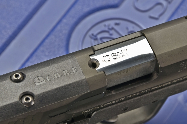 Smith & Wesson Performance Center Ported M&P 40L Pro Series C.O.R.E.