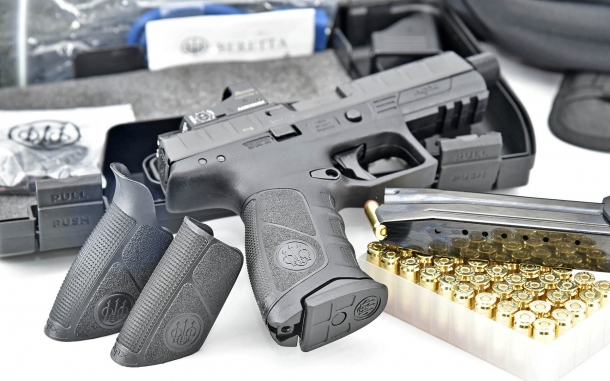 Perché le pistole "Striker Fired" hanno conquistato il mondo Pistole Striker-Fired: Beretta APX