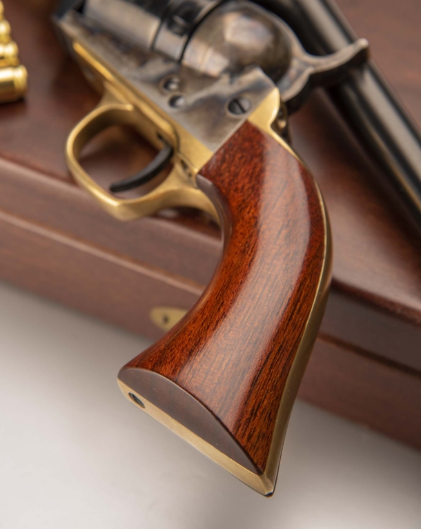 Uberti Colt 1862 Police Conversion calibro .380 ACP Uberti Colt 1862 Police Conversion calibro .380 ACP