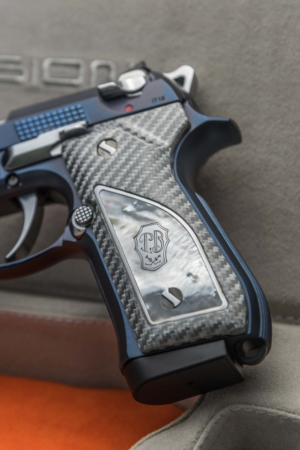 Beretta 92/98FS Fusion Blue: eleganza azzurra, in serie limitata