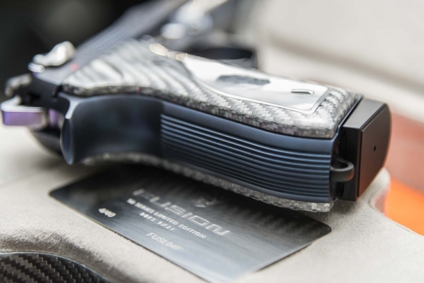 Beretta 92/98FS Fusion Blue: eleganza azzurra, in serie limitata