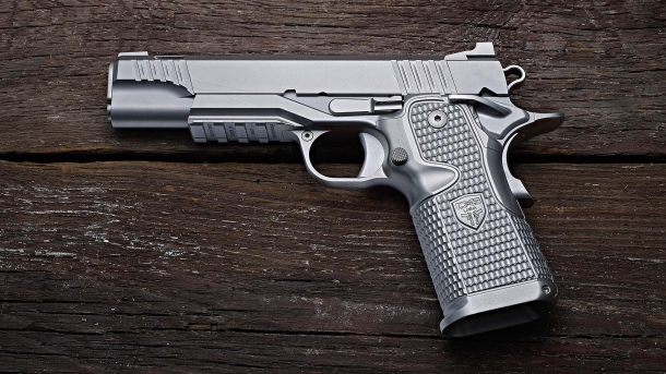 Cabot Guns Insurrection, 1911 bifilare di alta gamma Pistola Cabot Guns Insurrection – versione inox