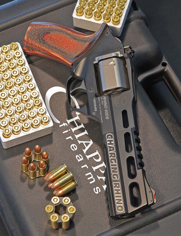 Chiappa Firearms: i nuovi revolver Rhino! Il nuovo revolver Charging Rhino