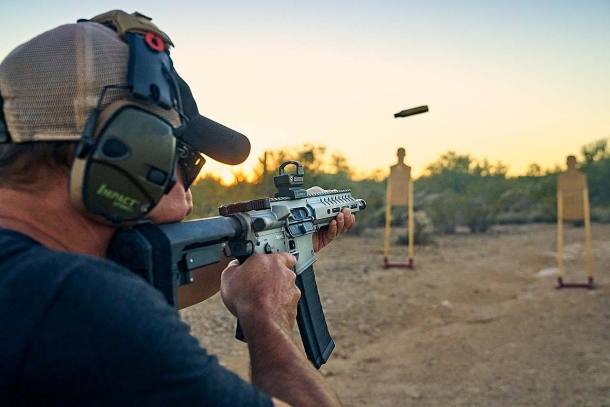 CMMG Four Six: il 4.6x30 si fa civile! CMMG Four Six: il 4.6x30 si fa civile!
