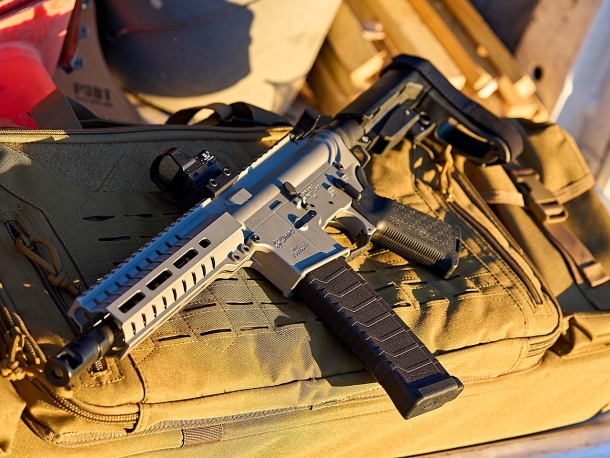 CMMG Four Six: il 4.6x30 si fa civile! CMMG Four Six: il 4.6x30 si fa civile!