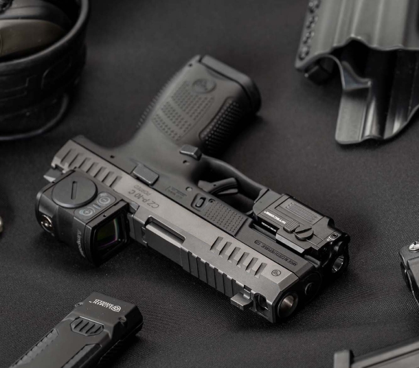 CZ P10C Ported: a new compensated striker-fire pistol CZ P10C Ported: a new compensated striker-fire pistol