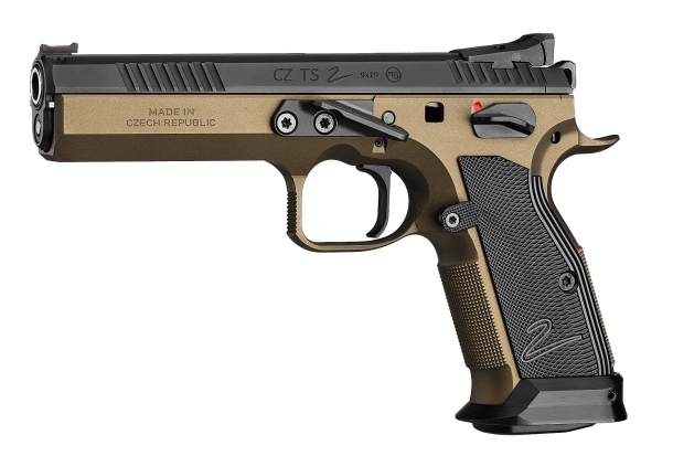 Pistola CZ TS2: nuova generazione per la Divisione Standard CZ TS2 Deep Bronze