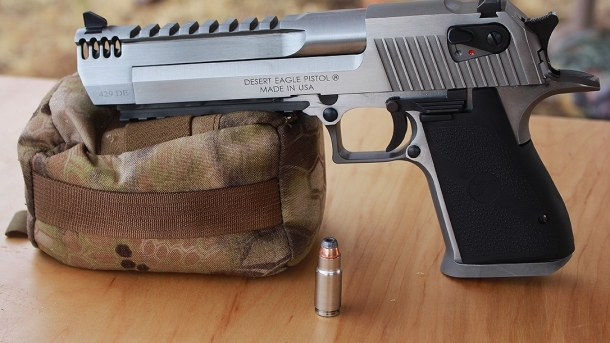 Nuovo calibro 429 Desert Eagle Il calibro 429 Desert Eagle è stato provato in anteprima da esperti USA a fine ottobre