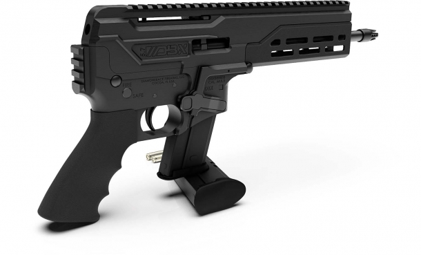Diamondback Firearms DBX, la nuova pistola calibro 5.7x28mm Diamondback Firearms DBX, la nuova pistola calibro 5.7x28mm