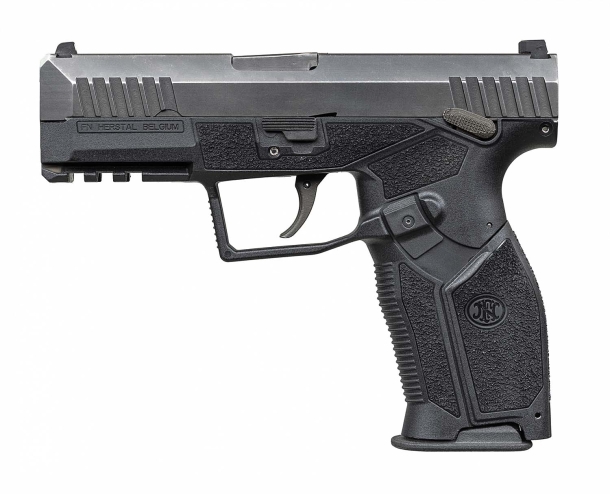 FN HiPer: a new generation of service pistols FN HiPer 9mm Luger semi-automatic pistol – left side
