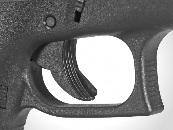 New Glock G43X and G48 slimline pistols with silver slides New Glock G43X and G48 slimline pistols with silver slides
