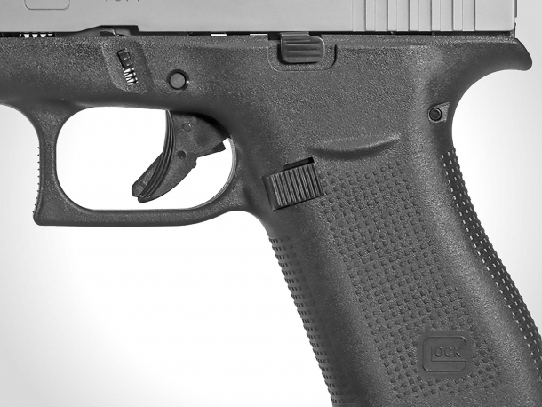 New Glock G43X and G48 slimline pistols with silver slides New Glock G43X and G48 slimline pistols with silver slides